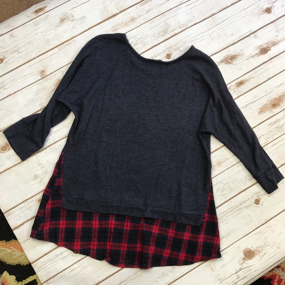 SOLD Potter’s Pot Navy Red Plaid Pullover Sweater - Picture 5 of 5